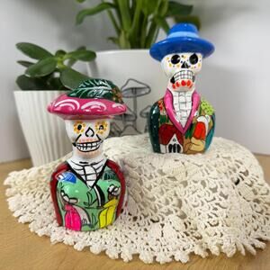 Day of the Dead Ceramic Salt & Pepper Shakers Hand Painted Folk Art Pair